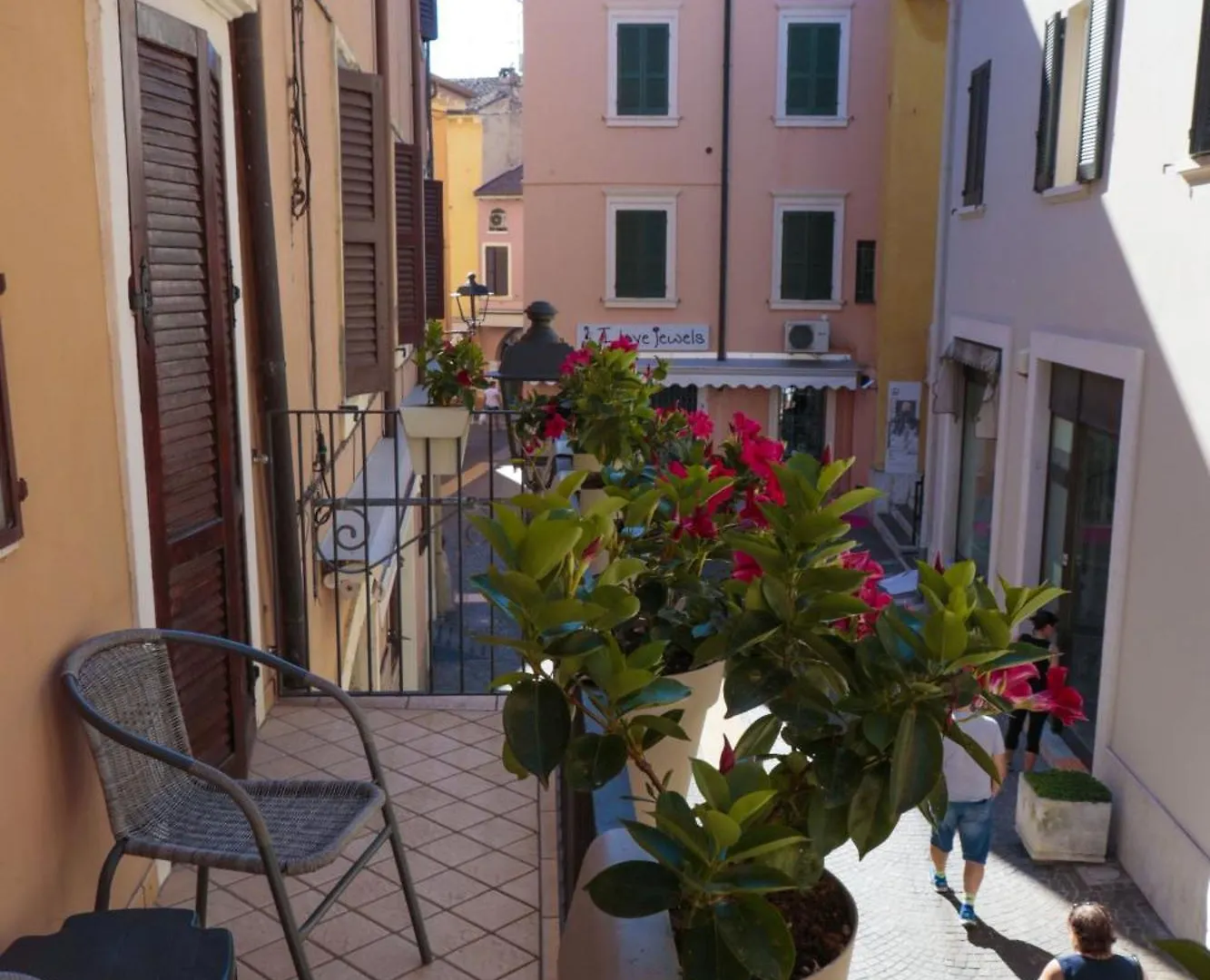 Le Finestre sul Borgo Rooms Peschiera del Garda