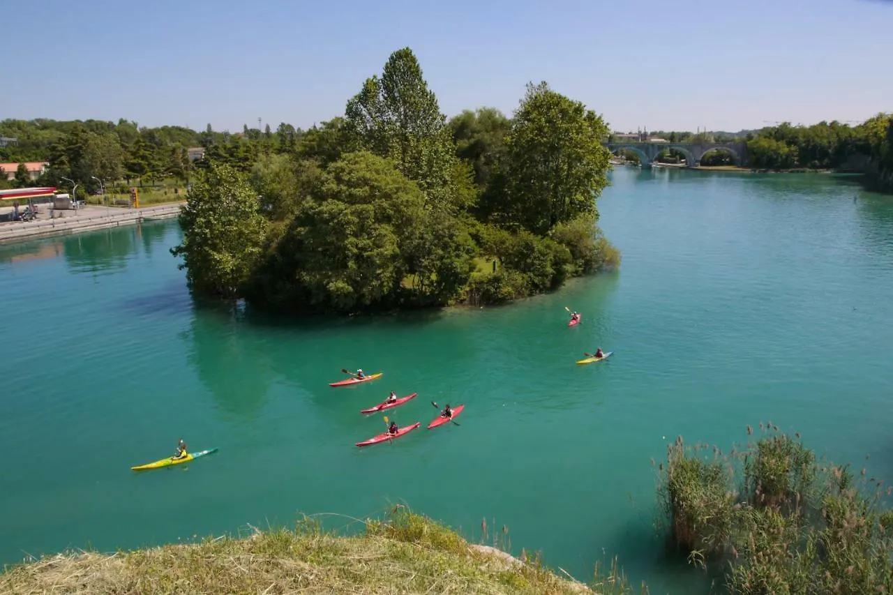 Le Finestre Sul Borgo Rooms Peschiera del Garda